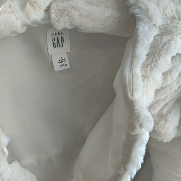 Gap Faux Fur Toddler Jacket - Picture 5 of 5